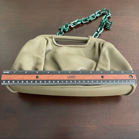 Super soft leather handbag - Picture 9 of 13